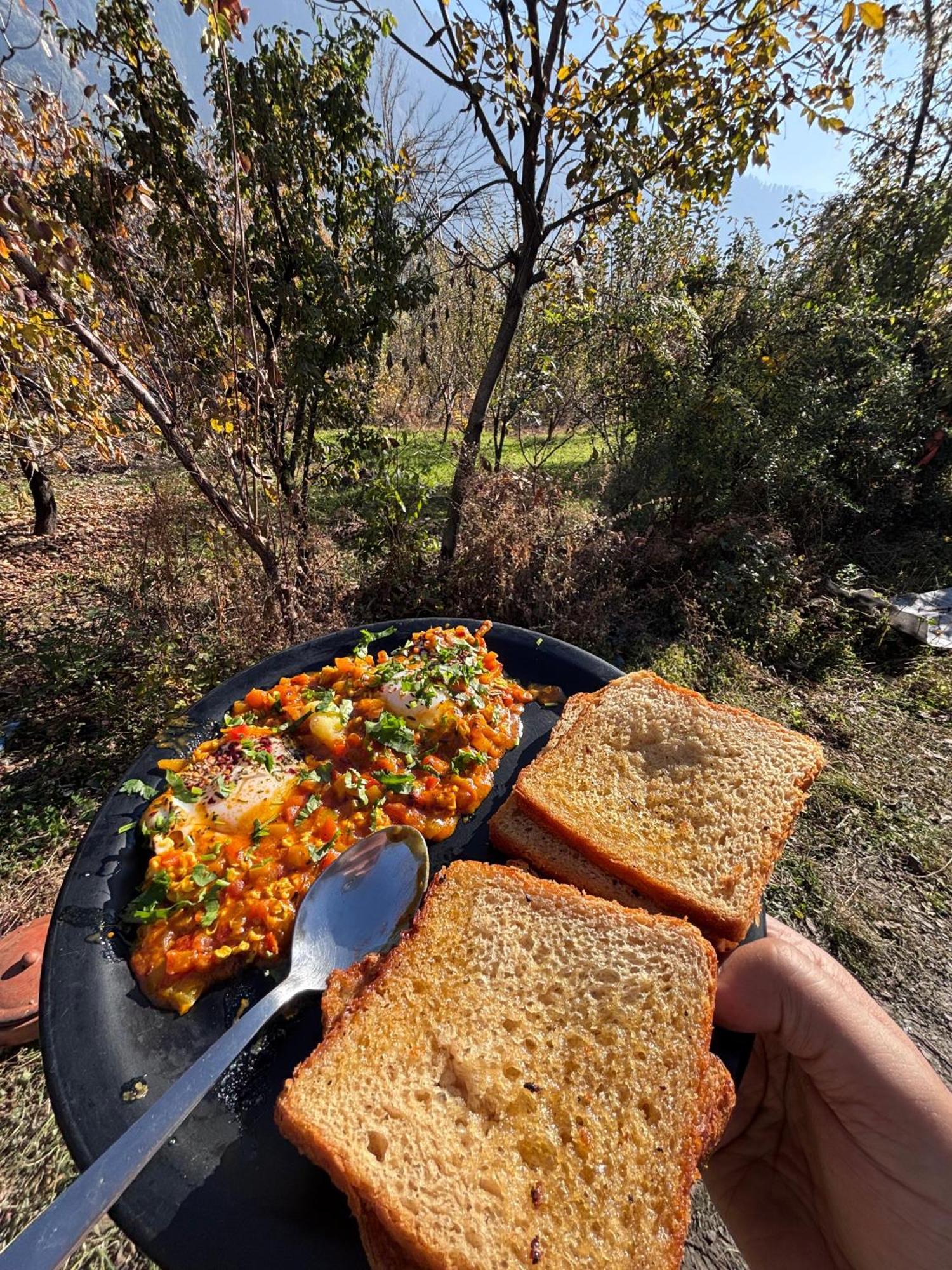 Basecamp Manali Hostel Екстериор снимка