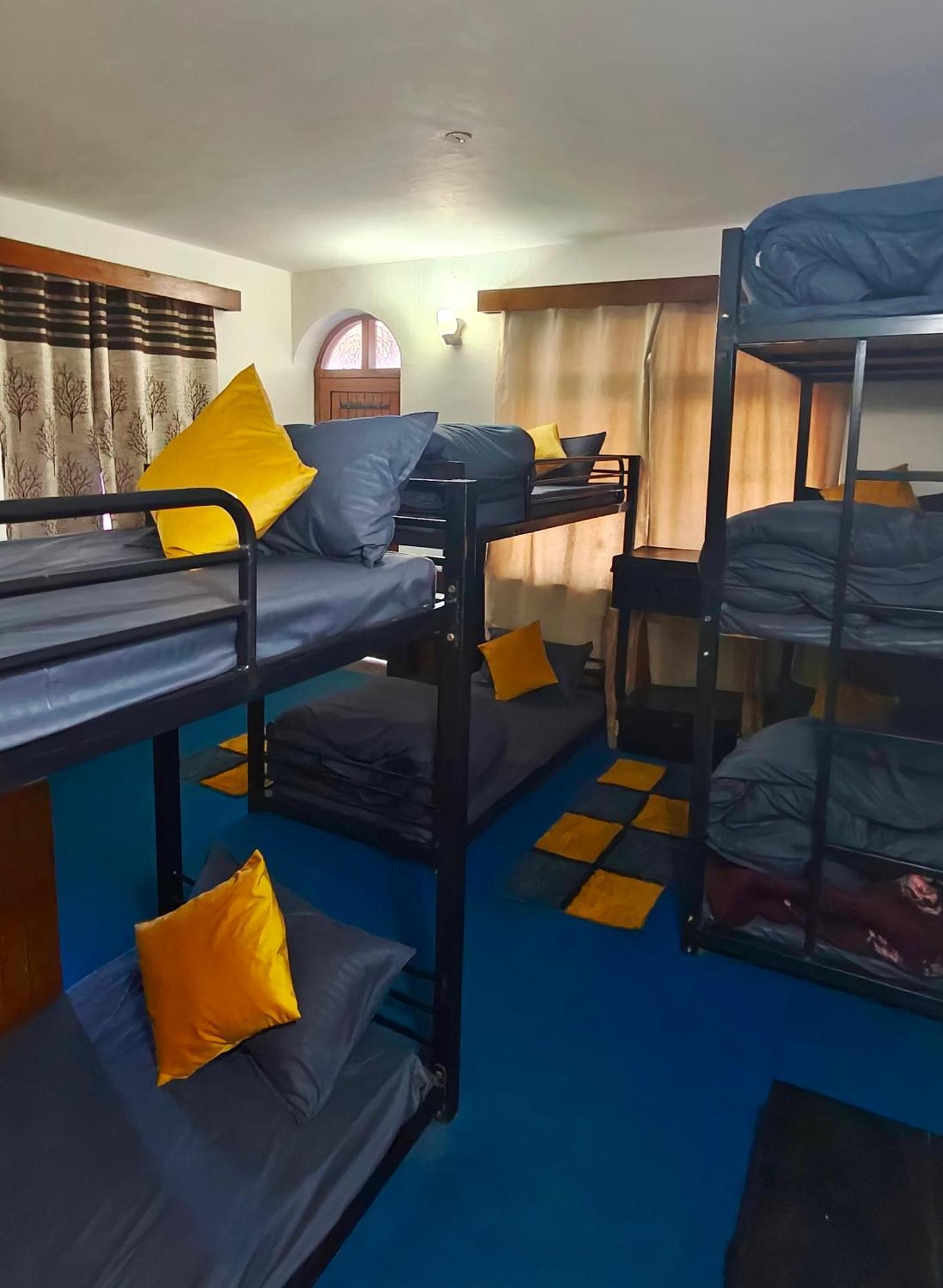 Basecamp Manali Hostel Екстериор снимка