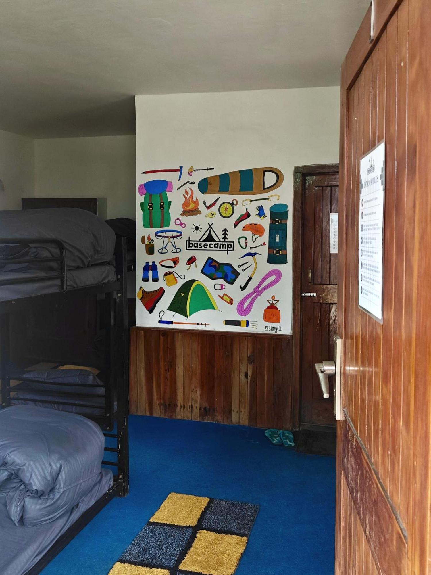 Basecamp Manali Hostel Стая снимка